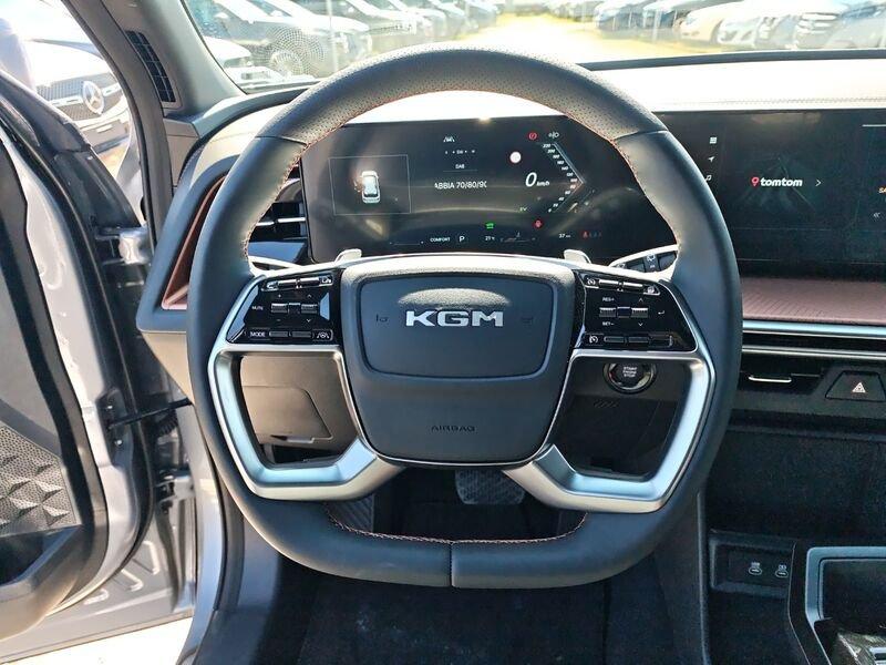 KGM Torres Torres Full Hybrid Style 204 CV