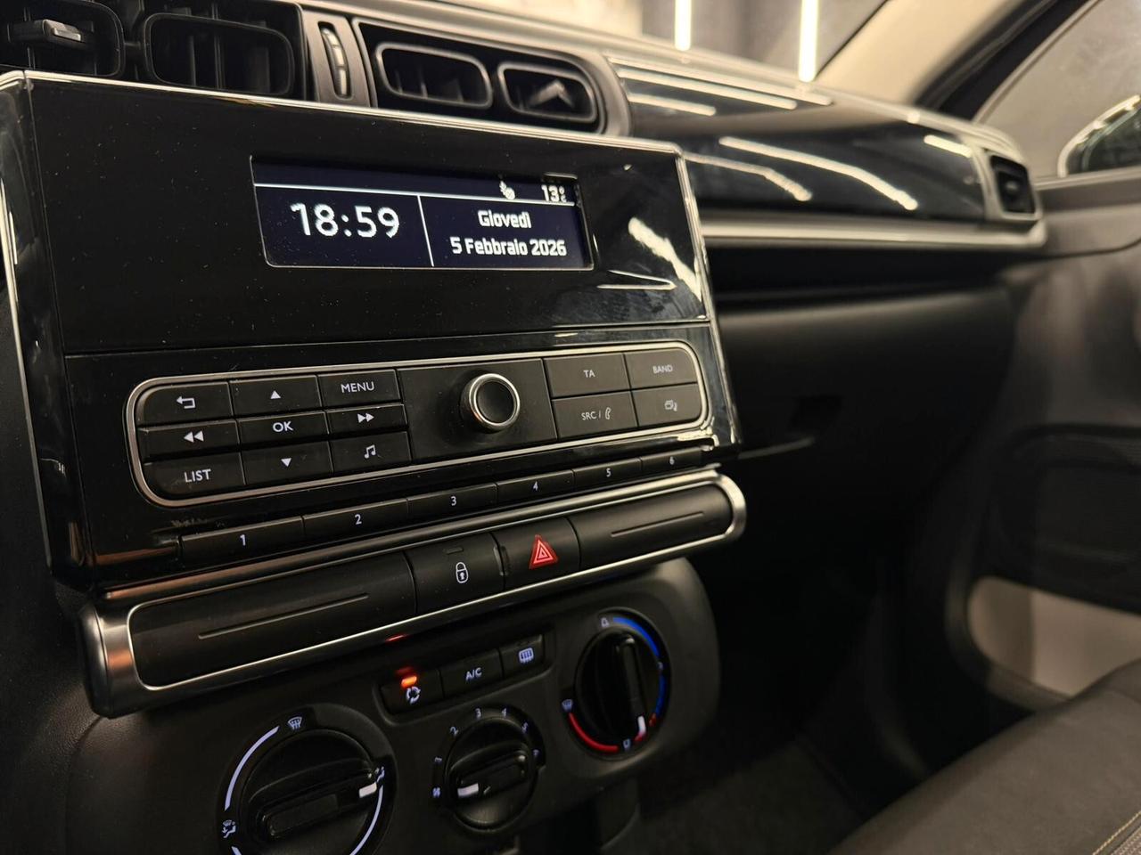 Citroen C3 PureTech-KM CERTIFICATI-PERMUTE-12 MESI GARANZIA