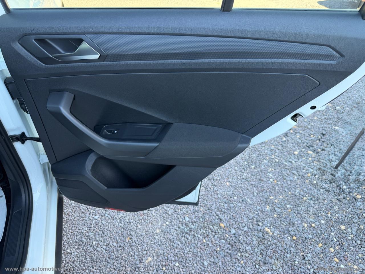 VOLKSWAGEN T-Roc 1.5 TSI 150CV SPORT LED NAVI TETTO RETROCAMERA