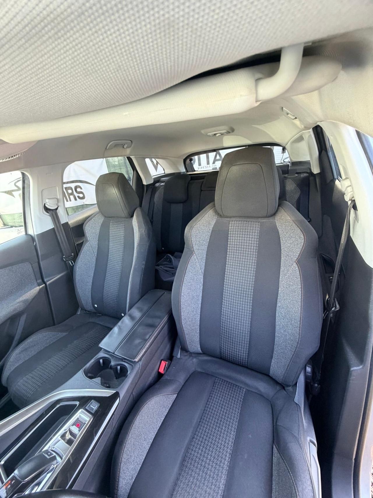 Peugeot 3008 BlueHDi 120 S&S EAT6 Business