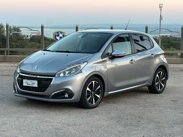 Peugeot 208 1.5 BlueHDi 100cv Signature - 2019 - 65.000 km