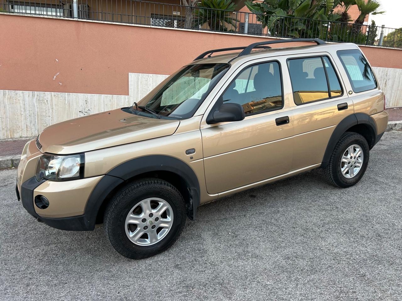 Land Rover Freelander 2.0 Td4 solo 135000 km