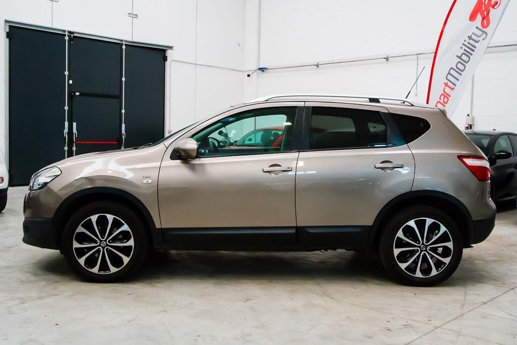 Nissan Qashqai 2.0 dCi auto 130cv Tekna 4WD automatica - Finanziabile!