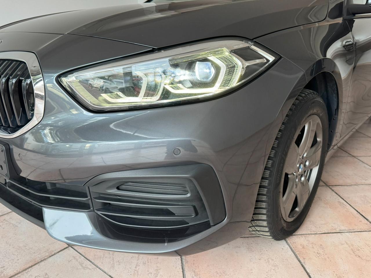 Bmw 116 116d 5p. Business Advantage - 2020
