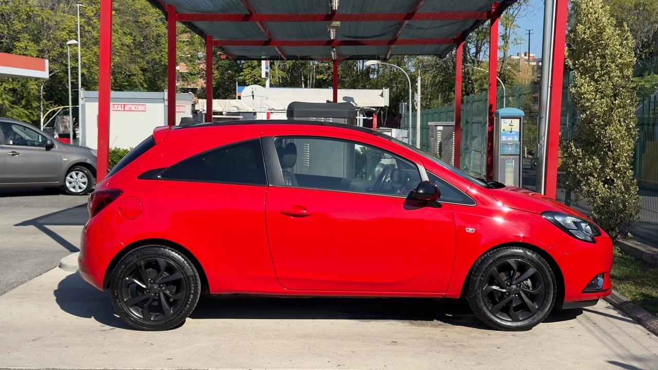 Opel Corsa 1.4 90CV Coupé b-Color 2015