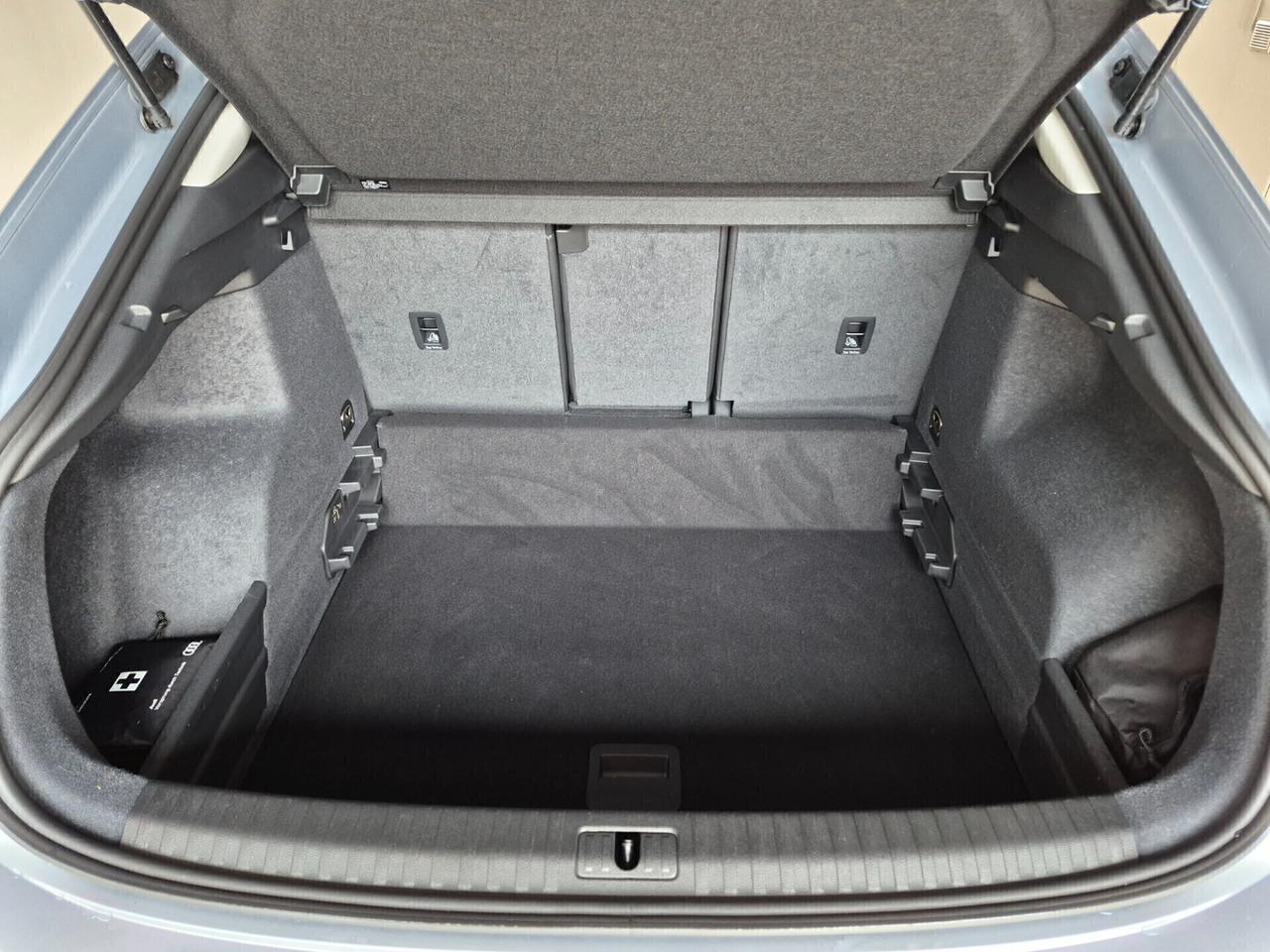 Audi Q3 SPORTBACK 35 TFSI S TRONIC MATRIX LAVAFARI APPLE CARPLAY / ANDROID AUTO VIRTUAL COCKPIT WIRELESS