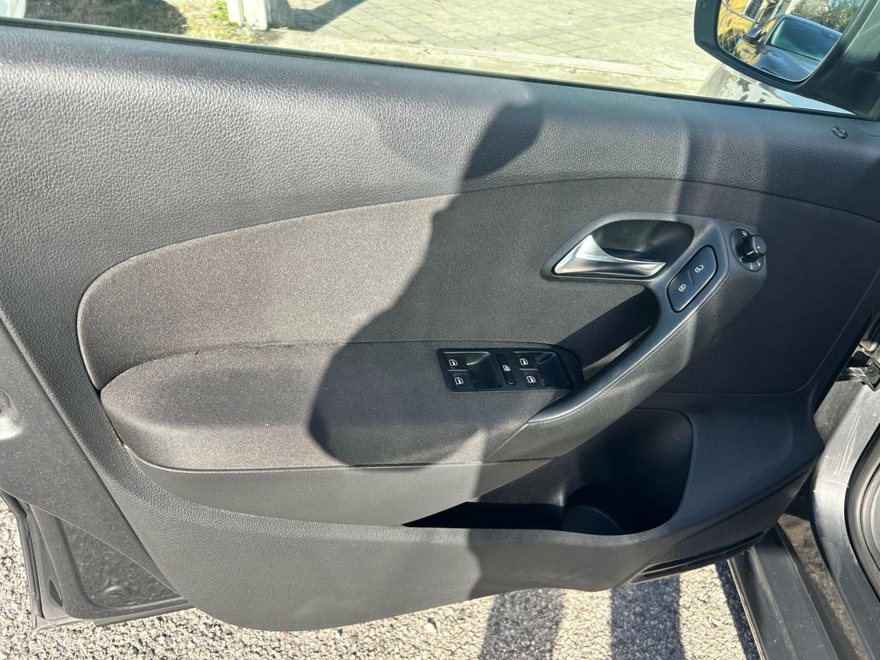 Volkswagen Polo 1.6 TDI 90CV DPF 5 porte Highline