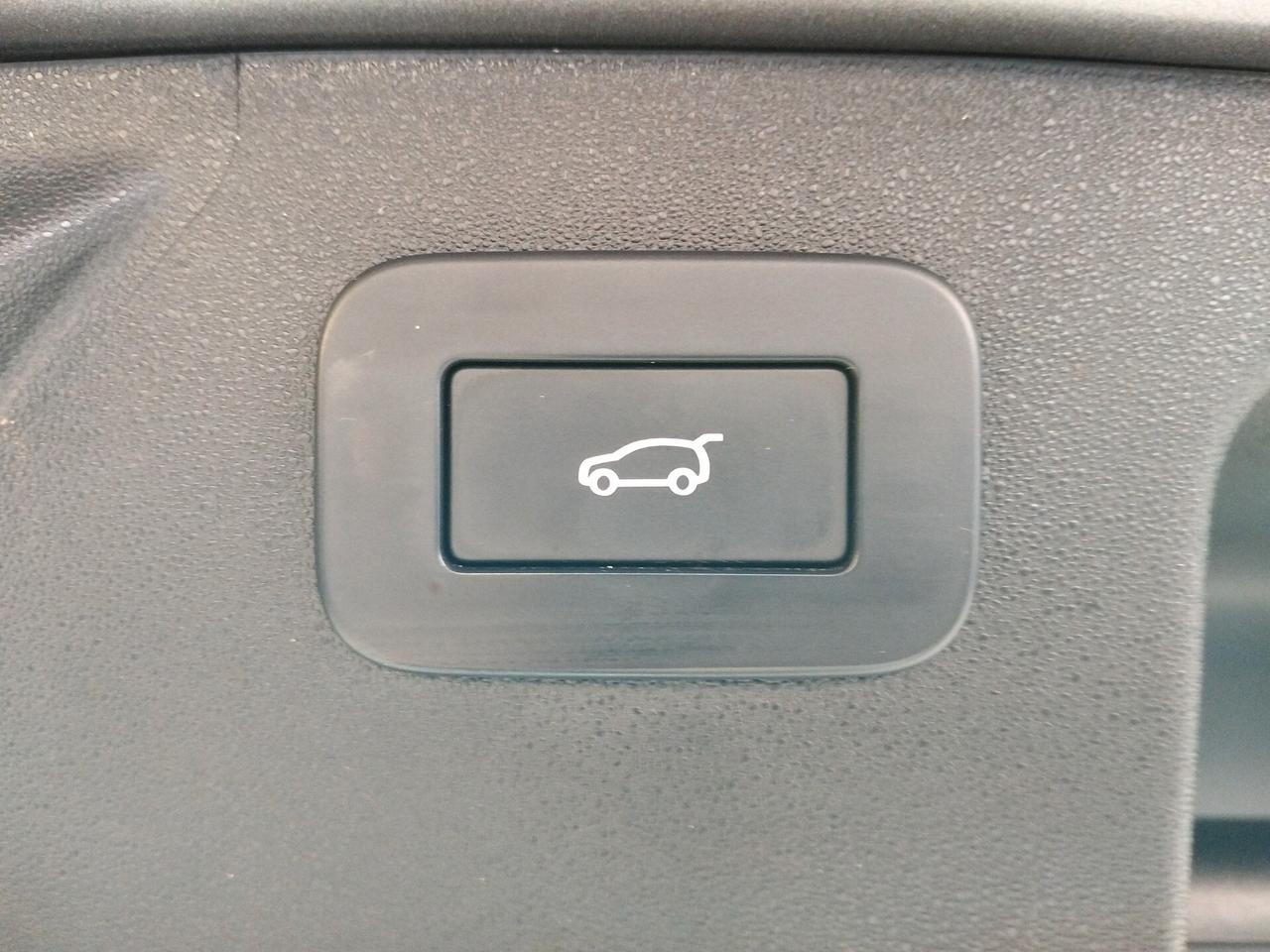 Land Rover Discovery Sport 2.0 TD4 163 CV AWD Auto SE