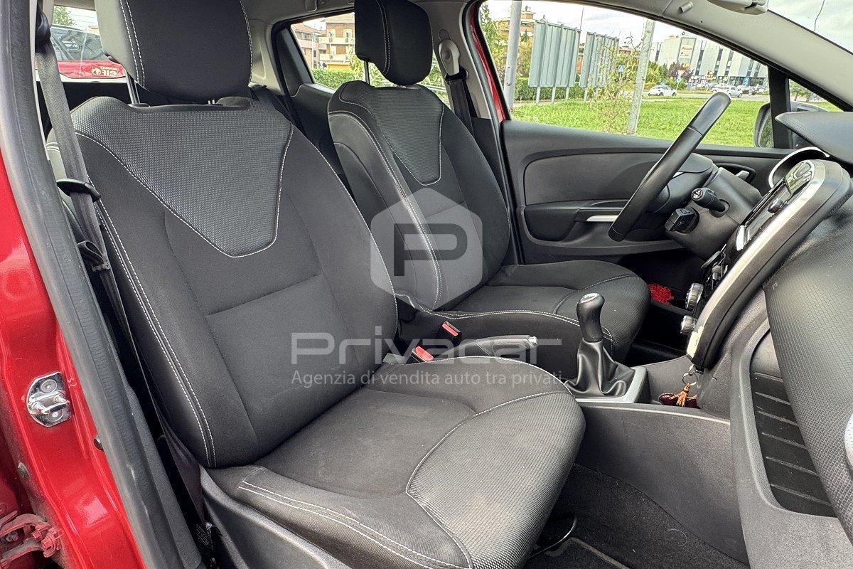 RENAULT Clio 1.2 75CV 5 porte Intens