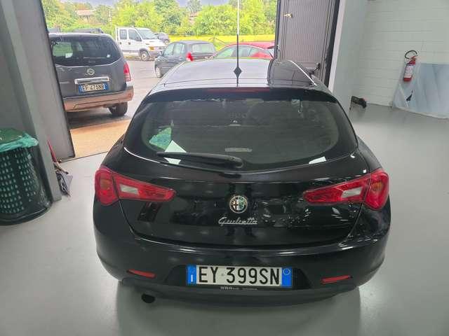 Alfa Romeo Giulietta Giulietta III 2010 1.6 jtdm Moving