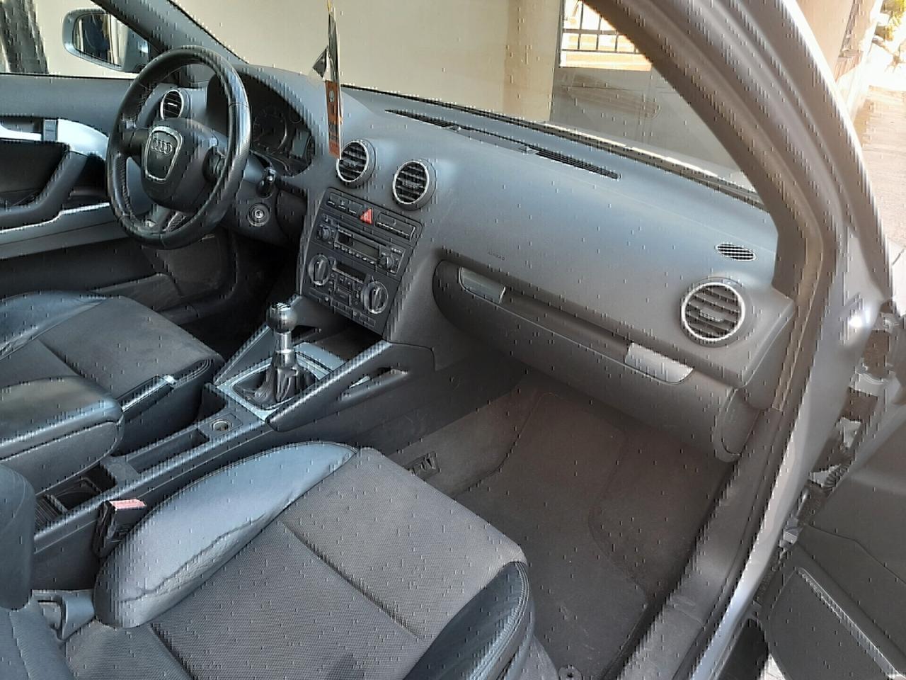 Audi A3 2.0 ALLESTIMENTO S LINE