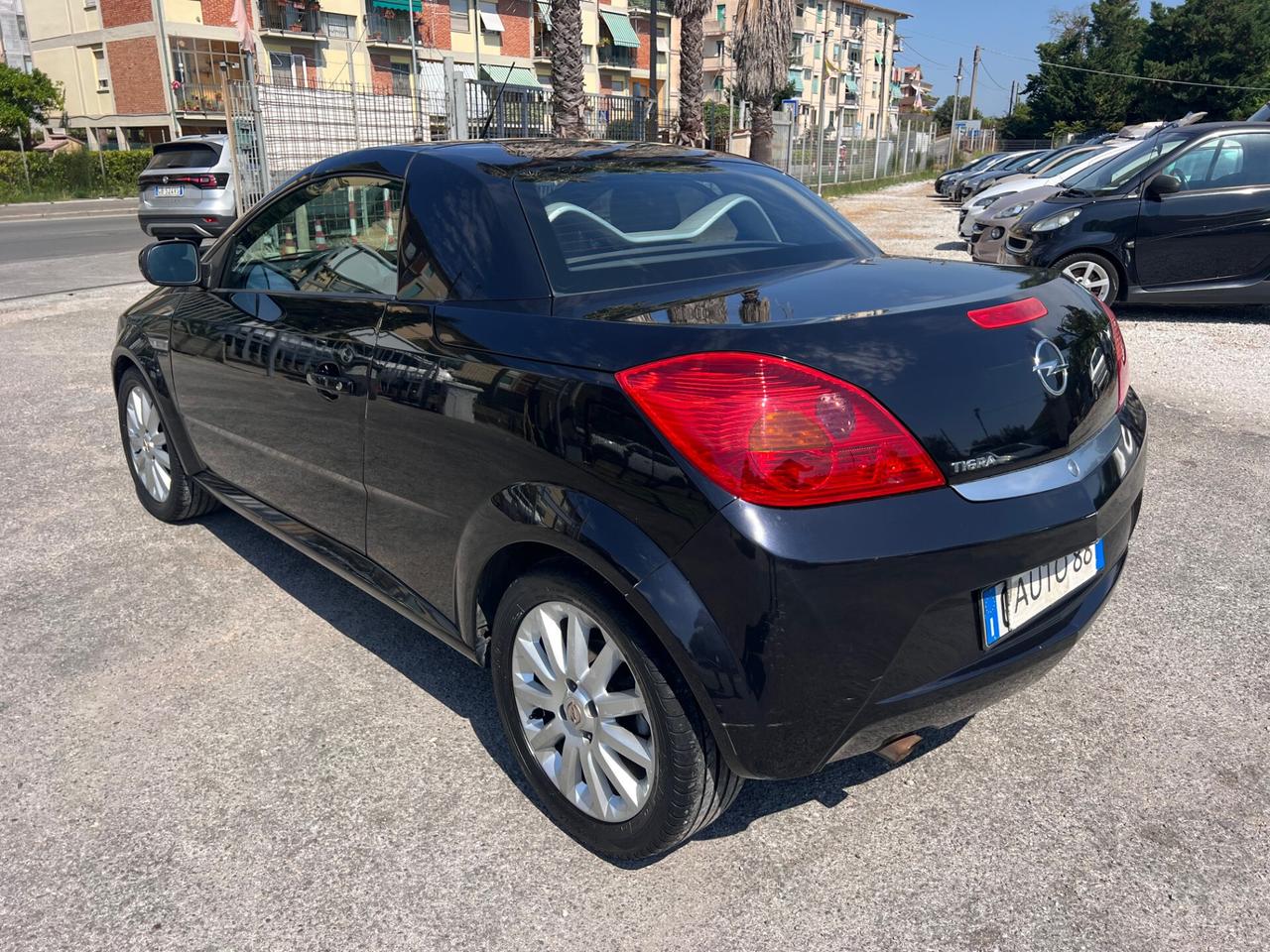 Opel Tigra TwinTop 1.4 16V Sport