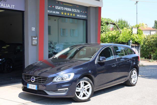 VOLVO V60 D2 Geartronic Automatica Navi Tel USB LED Cockpit