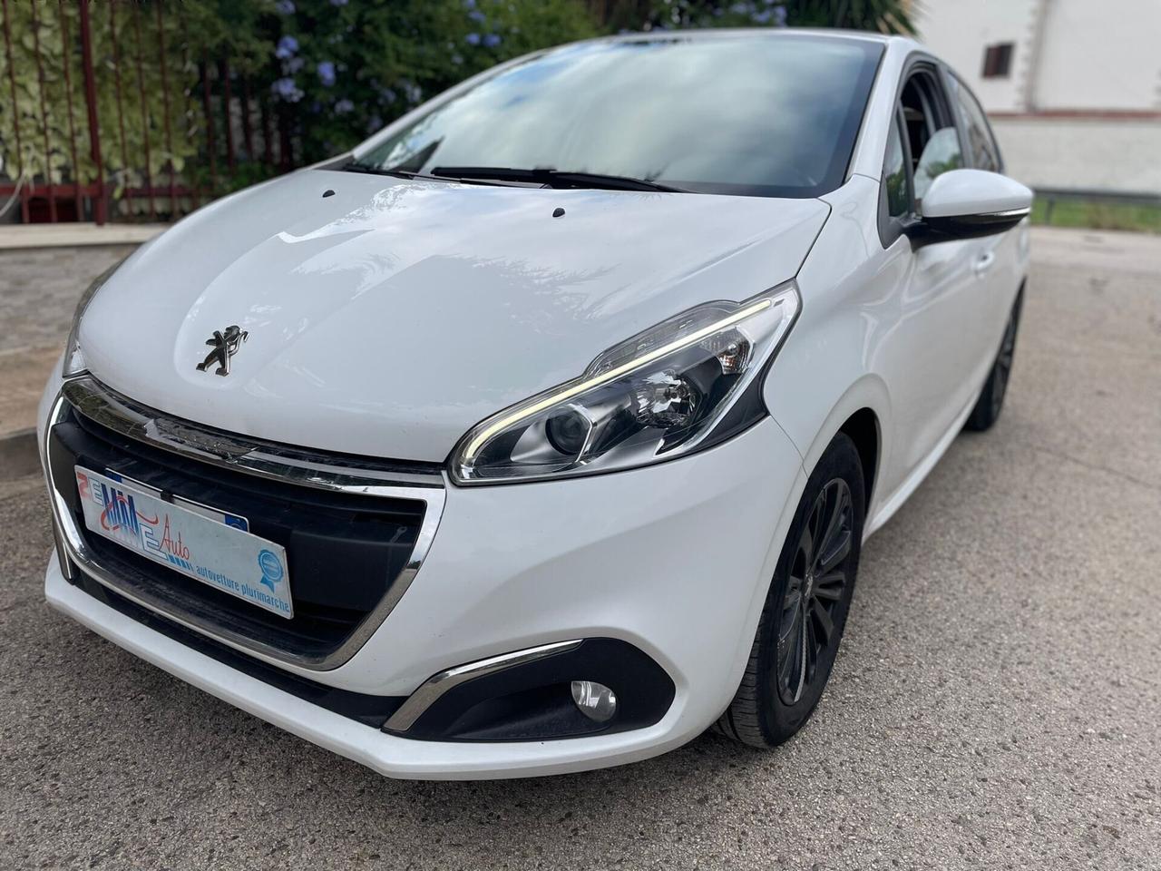 Peugeot 208 BlueHDi 75 5 porte Allure