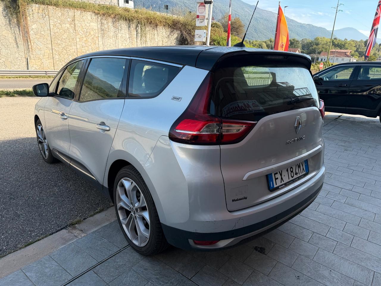 Renault Grand Scenic dCi 8V 110 CV Energy Sport Edition2