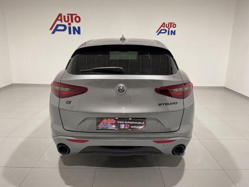 Alfa Romeo Stelvio 2.2 Turbodiesel 210 CV AT8 Q4 Veloce