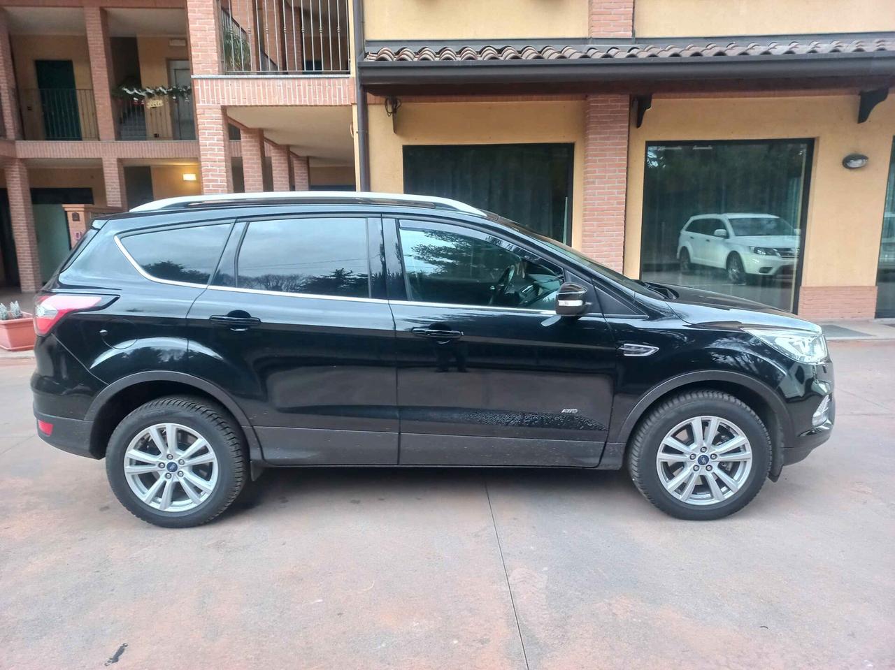 Ford Kuga 2.0 TDCI 150 CV S&S 4WD Titanium Powershift Business