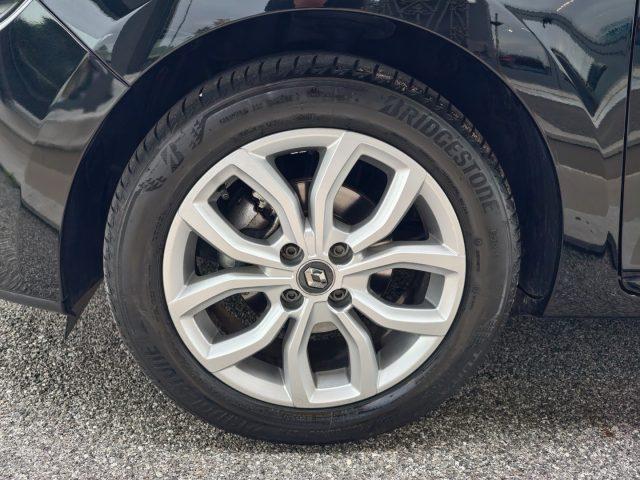 RENAULT Clio Sporter TCe 12V 75 CV Moschino Zen