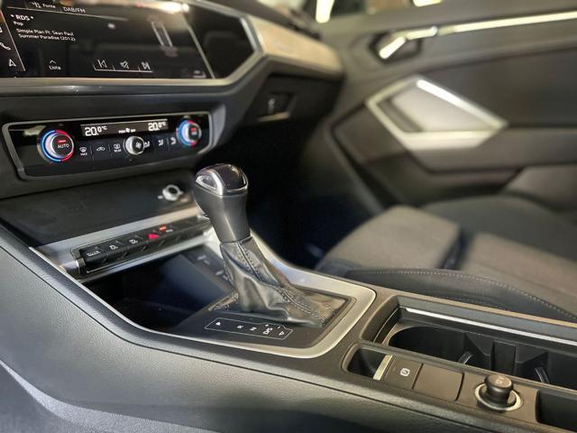 AUDI Q3 SPB 35 TDI S tronic S line edition