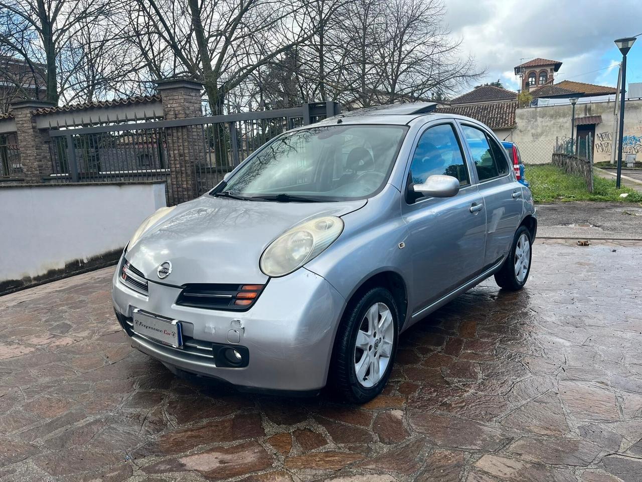 Nissan Micra 1.2 16V 5 porte Visia