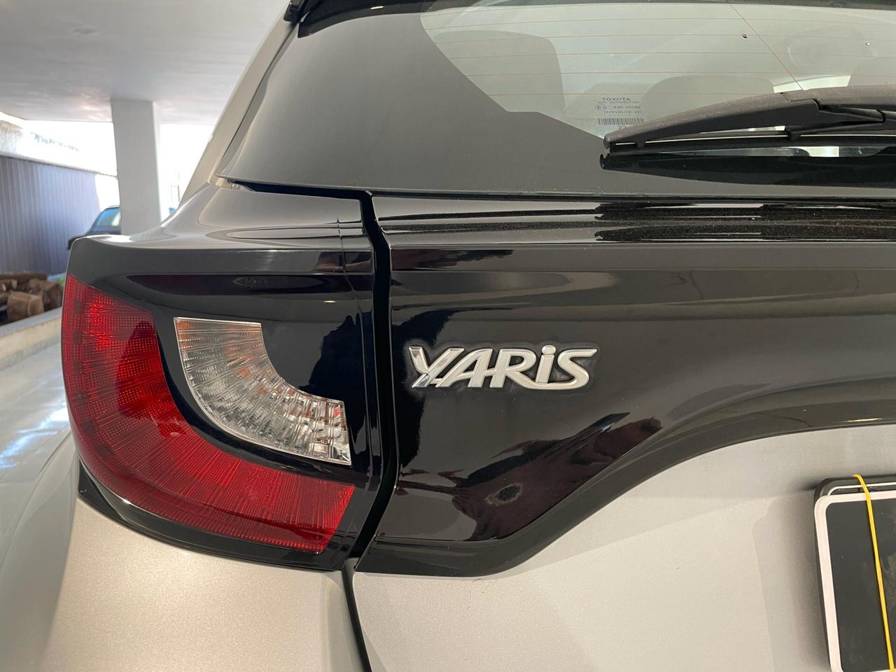 Toyota Yaris 1.0 5 porte 72CV NEOPATENTATI