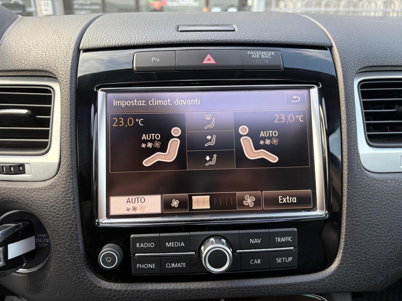 Volkswagen Touareg EXECUTIVE 3.0 V6 245cv