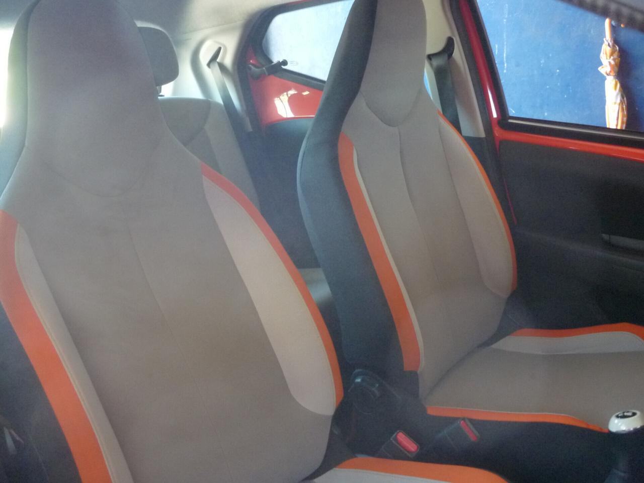 TOYOTA AYGO 1.0 VVT-i 69cv 5 Porte - x Clusiv