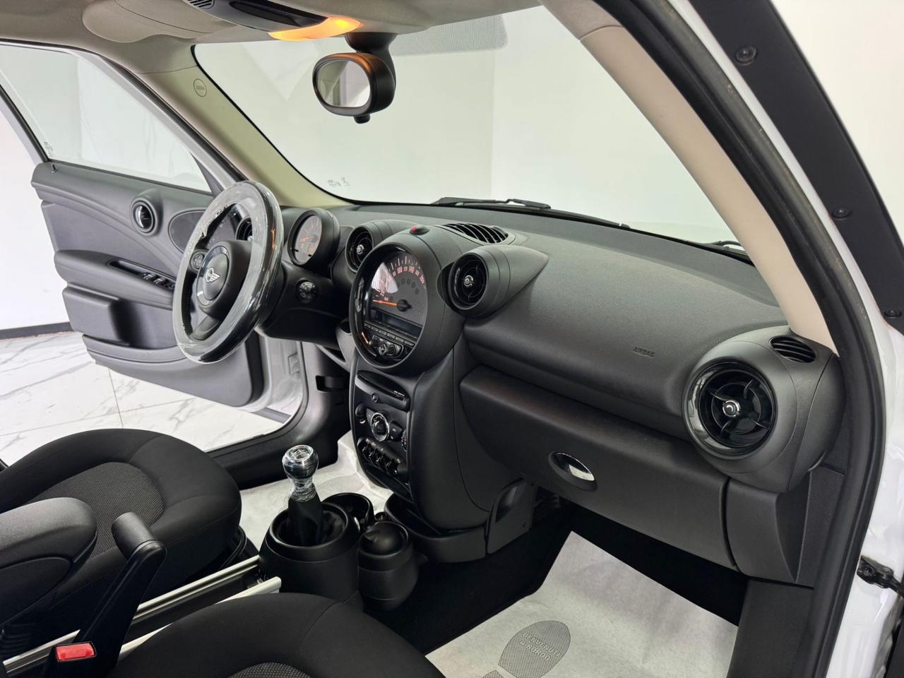 Mini Cooper D Countryman -SOLAMENTE 29000 KM-EURO 6-2015