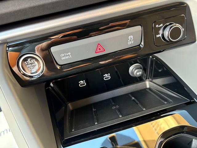 AUDI Q5 TDI 150 kW mHEV+ S tronic quattro S line edition.