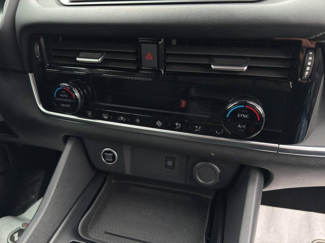 Nissan Qashqai 1.3 mhev Business 158cv con Telecamera e Carplay