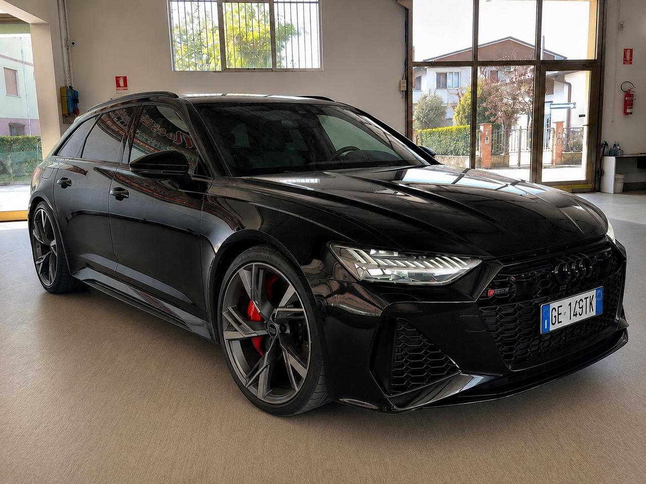 Audi A6 RS 6 Avant 4.0 TFSI V8 quattro tiptronic Performance