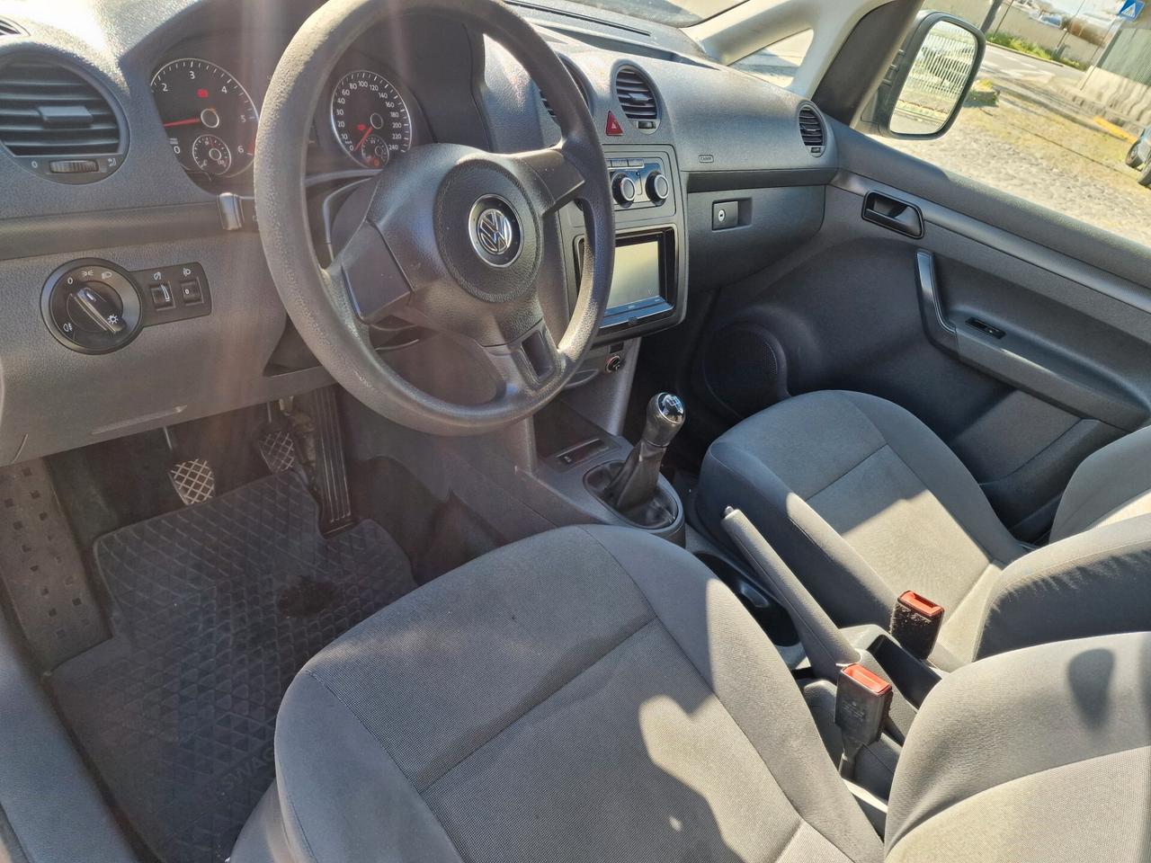 Volkswagen caddy 1.6 TDI 2015