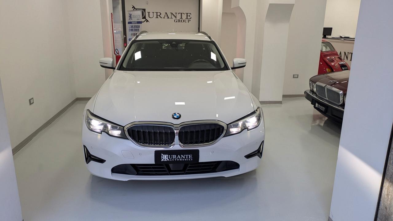 Bmw 318 318d 48V Touring Business Advantage