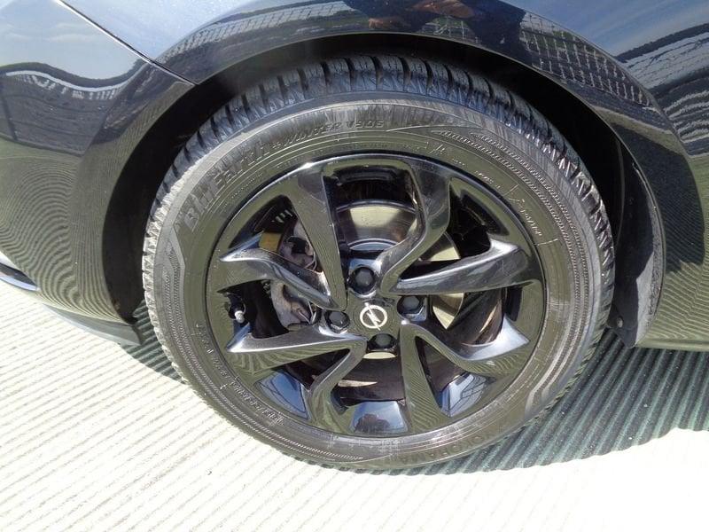 Opel Corsa Corsa 5p 1.2 b-Color