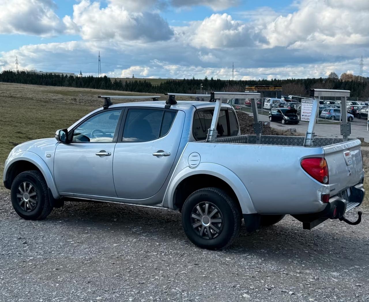 Mitsubishi L200 Pick-Up Double Cab 2.5 D-ID 4WD