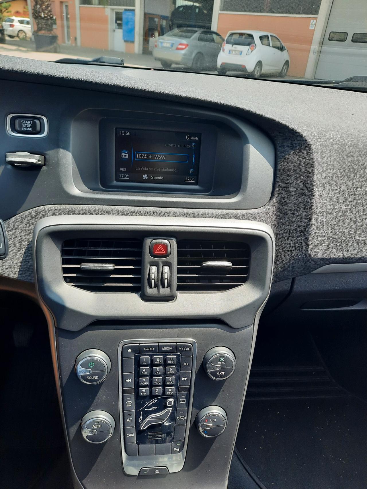 Volvo V40 D2 1.6 Momentum