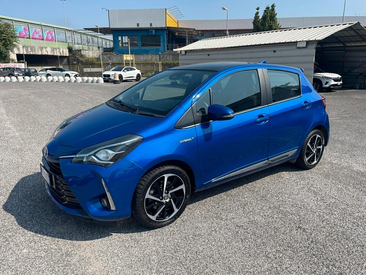 Yaris 1.5 Hybrid Style tetto panoramico GARANZIA