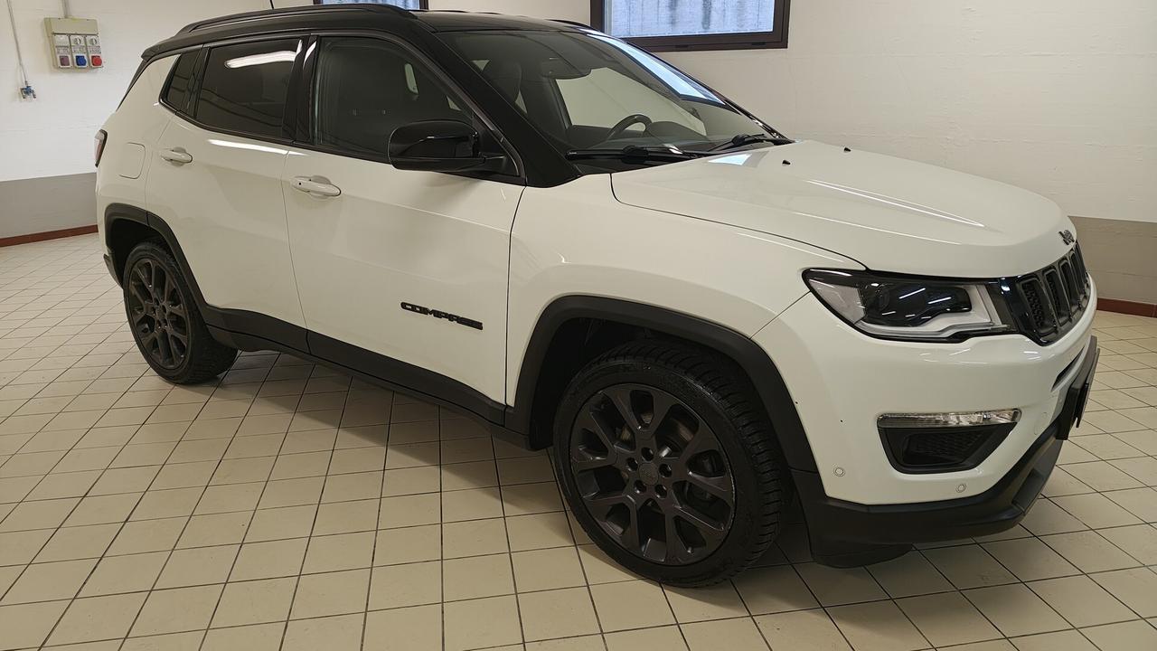 Jeep Compass 1.6 M-jet S