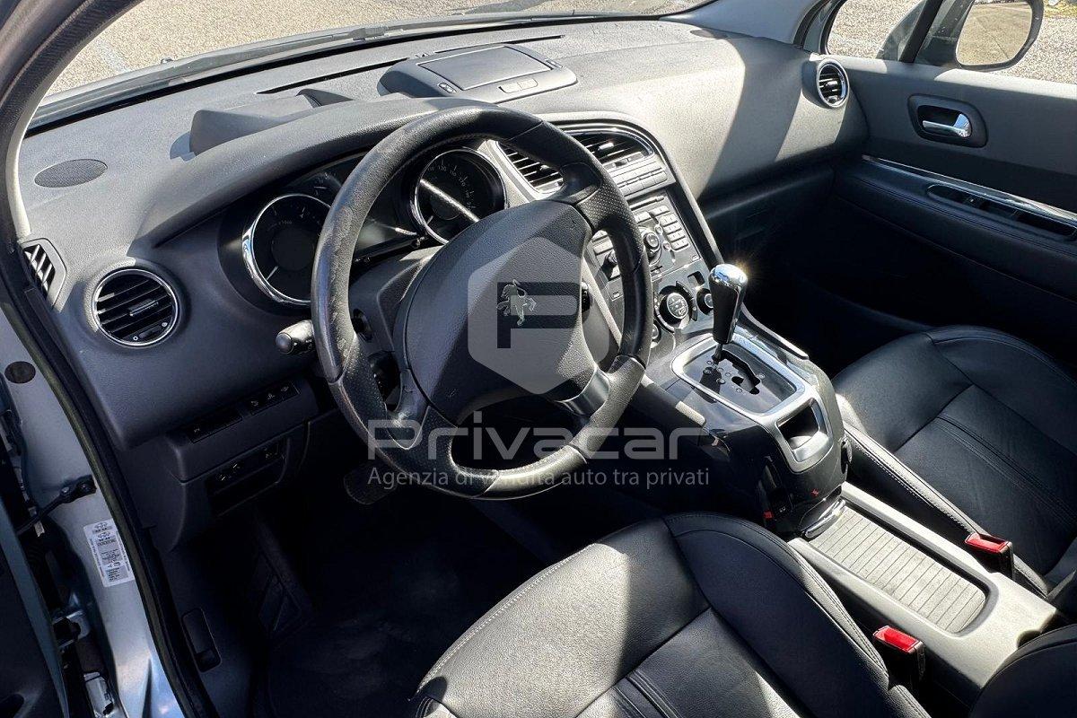 PEUGEOT 5008 2.0 HDi 163CV aut. Féline