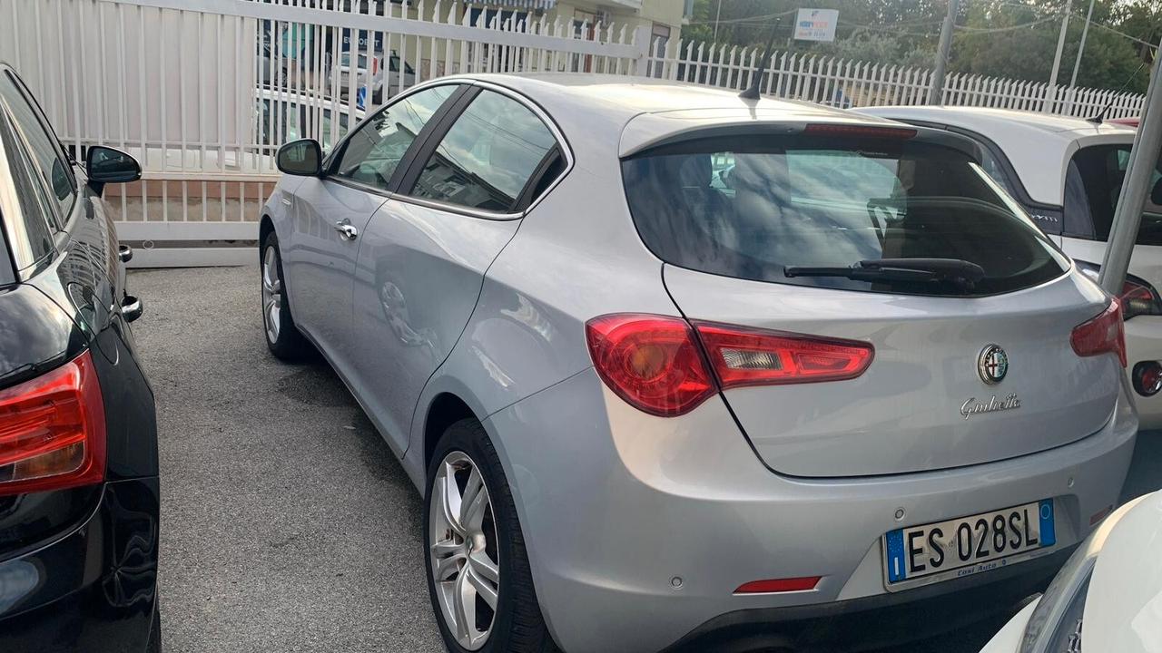 Alfa Romeo Giulietta 2.0 JTDm-2 150 CV Exclusive