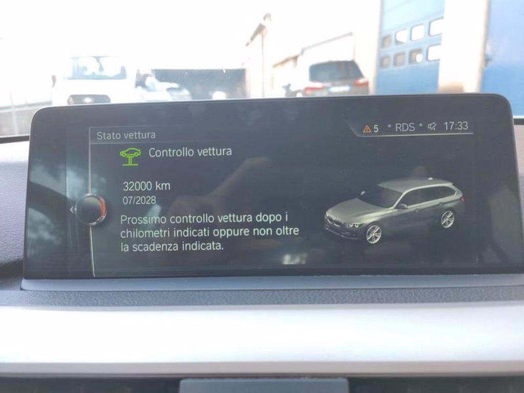 BMW 320d touring business advantage del 2017