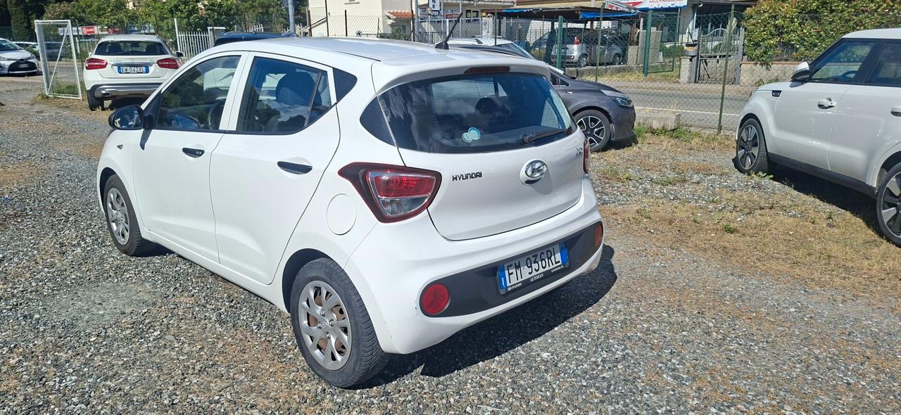 Hyundai i10 1.0 MPI Login