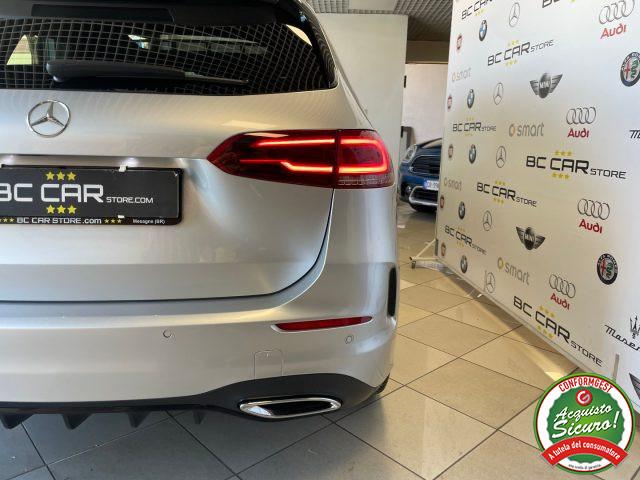 MERCEDES-BENZ B 200 d Auto 150cv Premium*PACK LUCI*TETTO