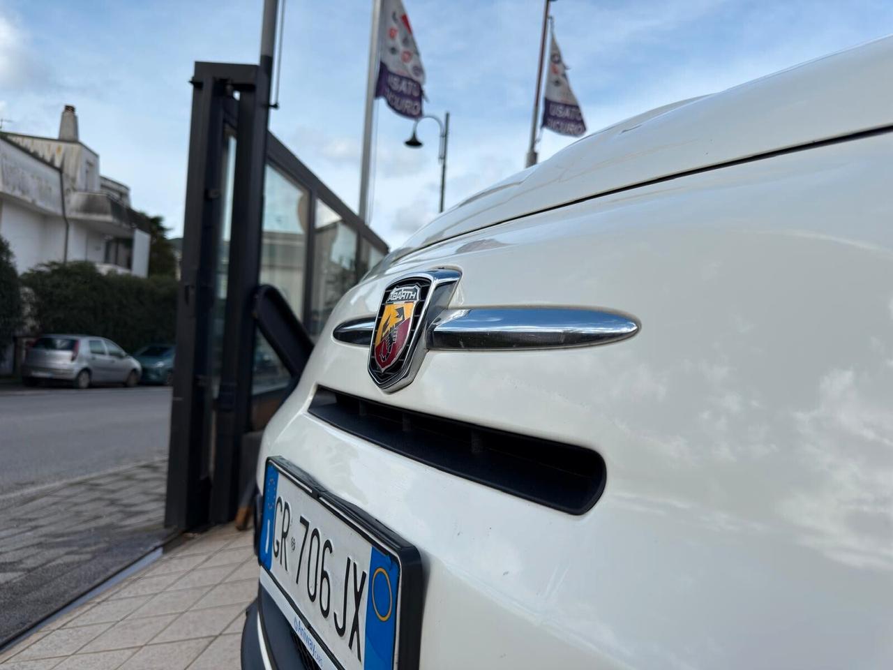 500 Abarth 595 Turismo 1.4 Turbo T-Jet 140cv MTA Cabrio