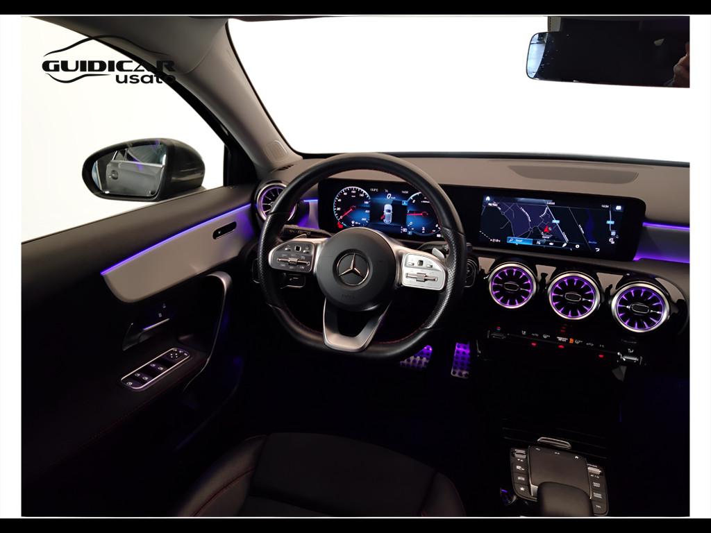 Mercedes-Benz Classe A - W177 2018 - A 200 d Premium Night edition auto