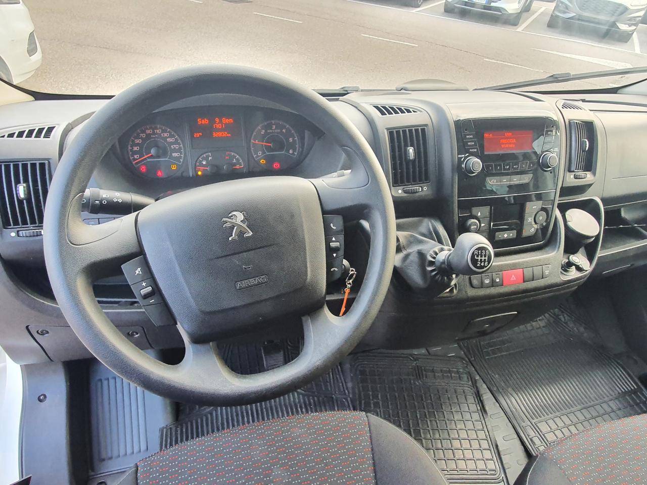 PEUGEOT Boxer (3ª serie) - Boxer 330 2.0 BlueHDi/110CV FAP PC-TN Combi Comfort