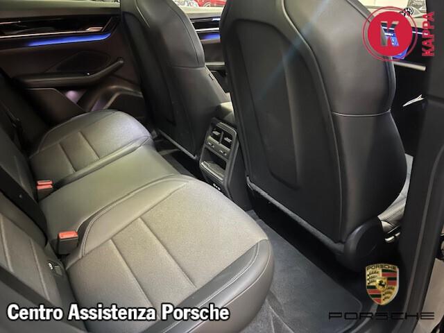 Porsche Macan EV