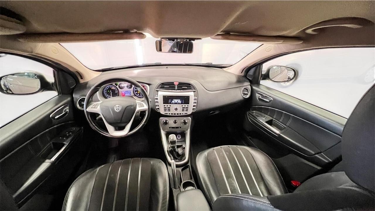 Lancia Delta 1.4 T-Jet 120 CV Oro