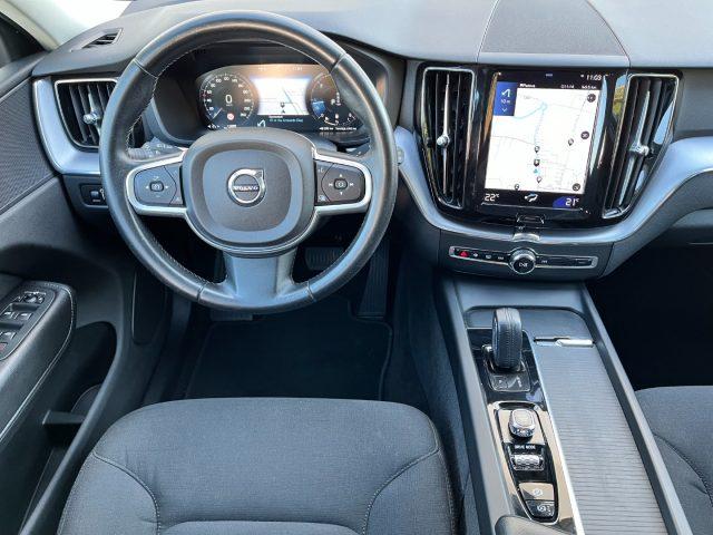 VOLVO XC60 B4 (d) AWD Geartronic Momentum Pro