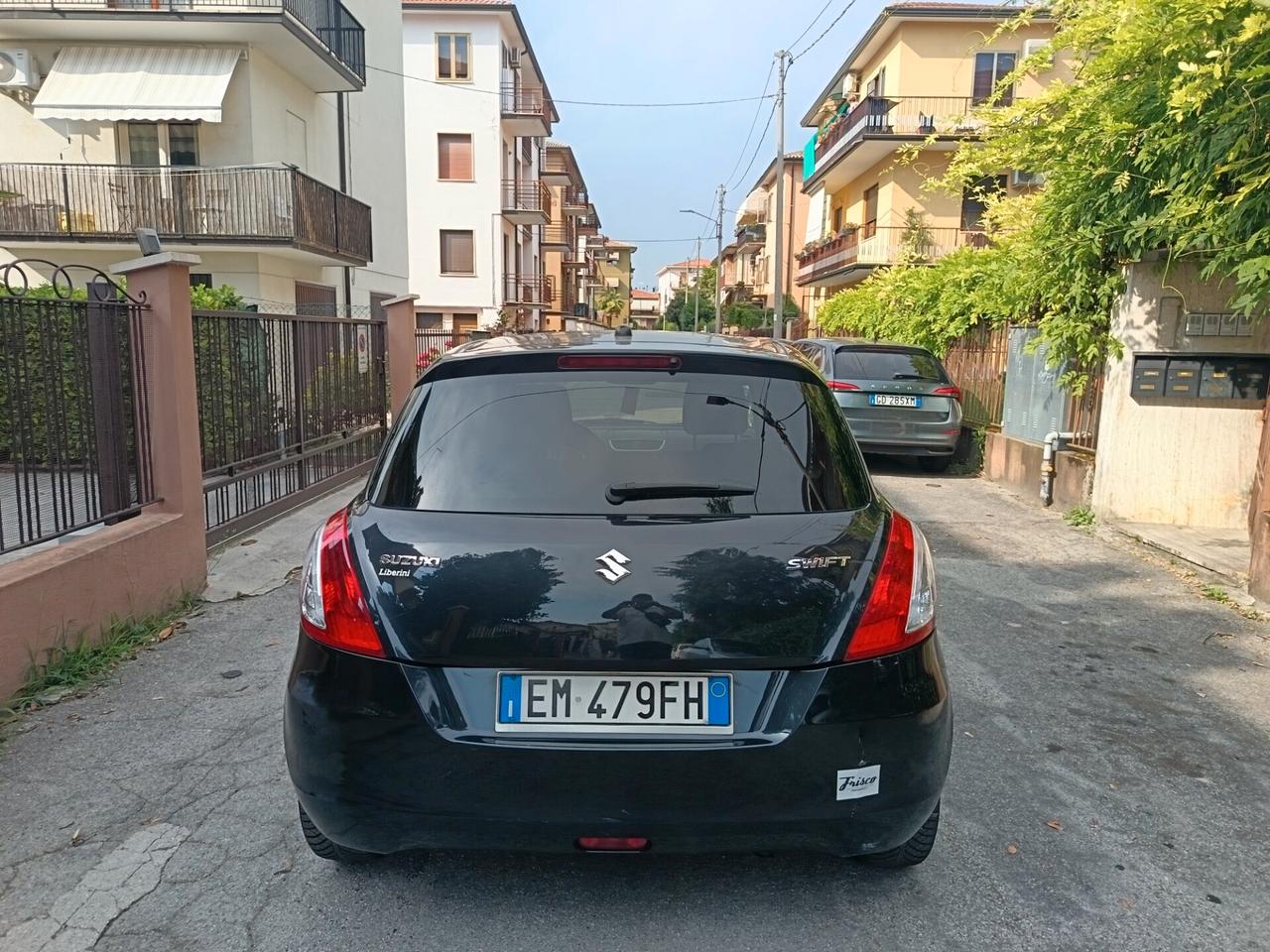 Suzuki Swift 1.2 Benz Style 2013 ok neo patente